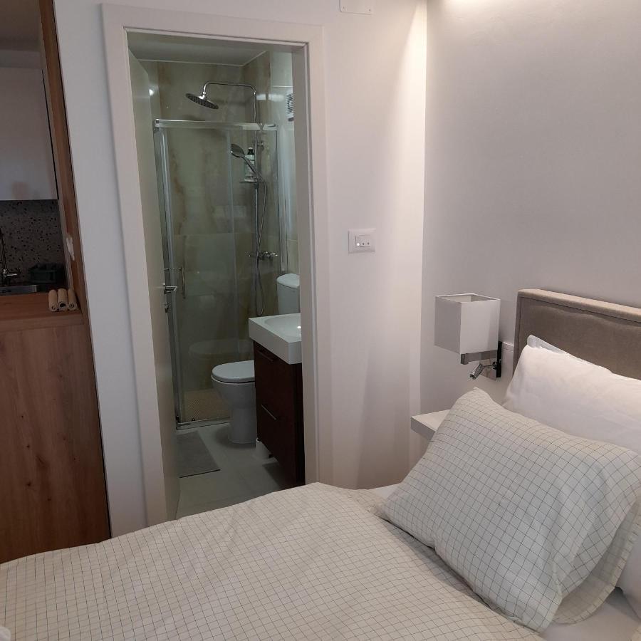 Studio Apartman Four Pearls Karlovac Exterior photo